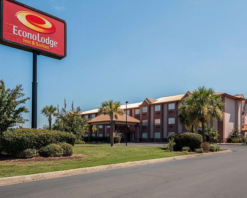 Econo Lodge Inn & Suites Natchitoches Main image
